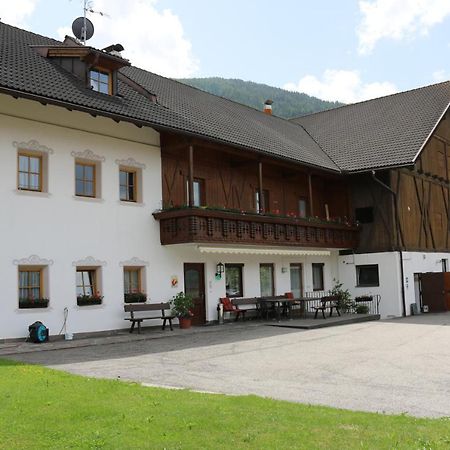 Lindnerhof Urlaub Am Bauernhof Hotel San Lorenzo di Sebato Luaran gambar