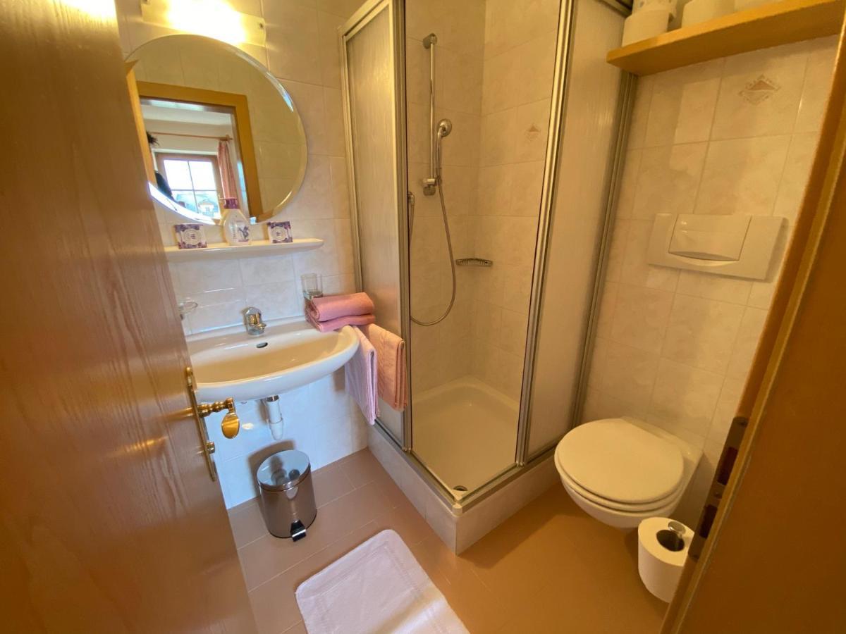 Lindnerhof Urlaub Am Bauernhof Hotel San Lorenzo di Sebato Luaran gambar